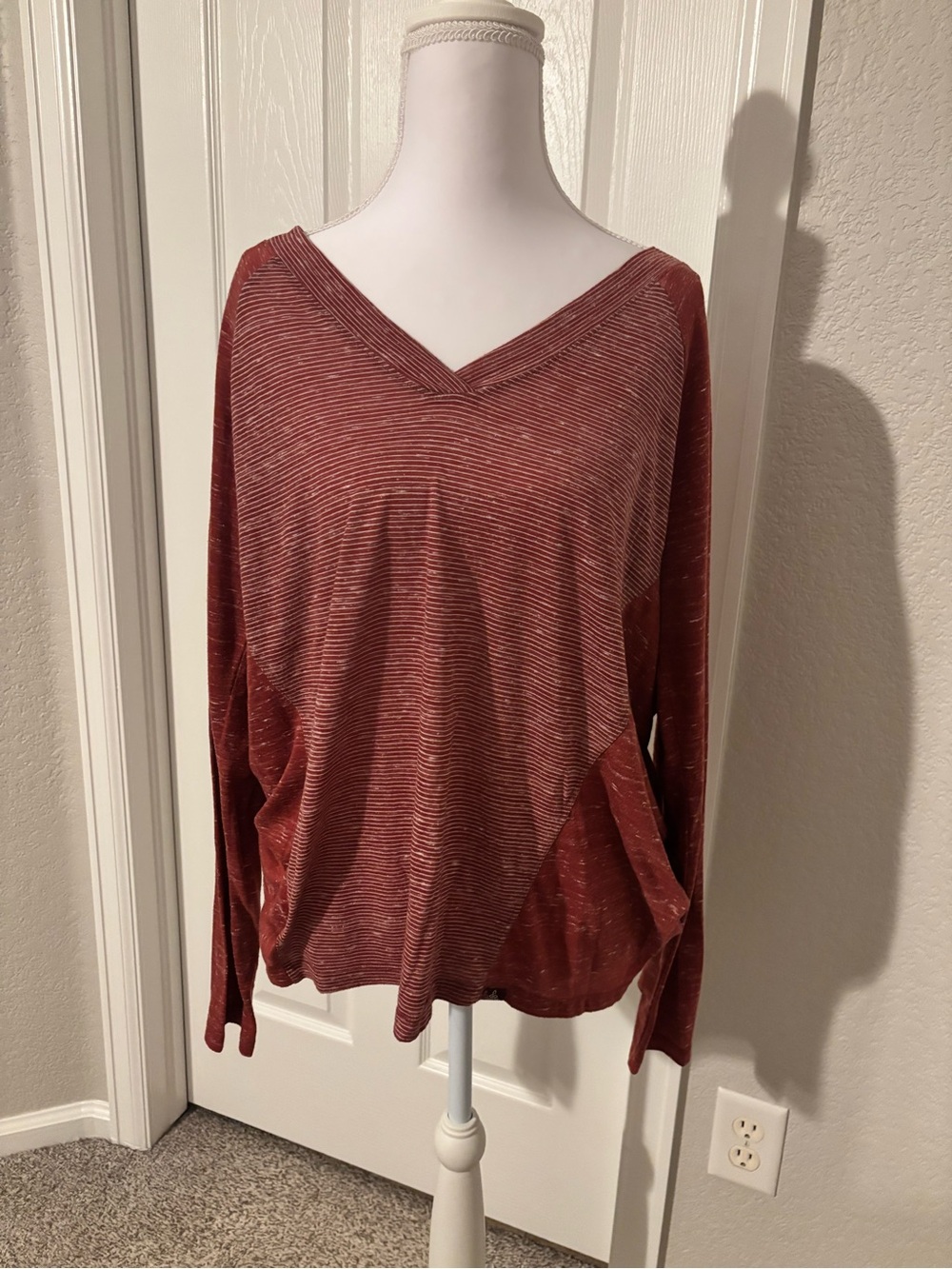 Prana V-Neck Long Sleeve Knit Top